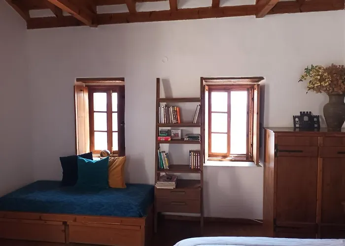 Milonas Feriehus Monemvasía