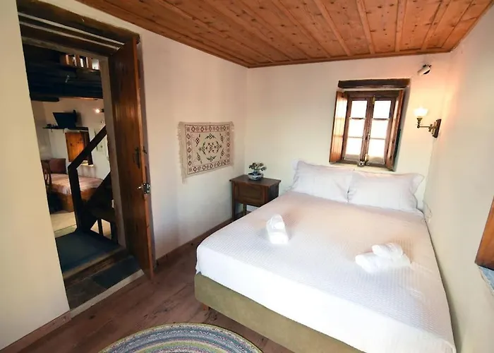 Milonas 別荘 モネンバシア